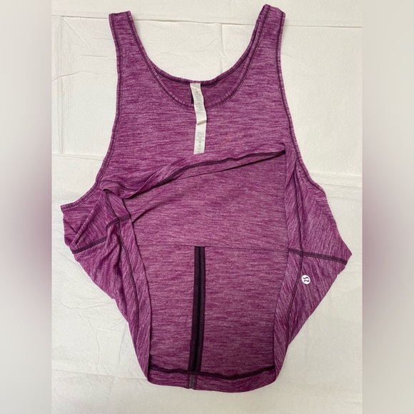 Lululemon magenta racer back athletic workout tank top 🌸 - Picture 5 of 6